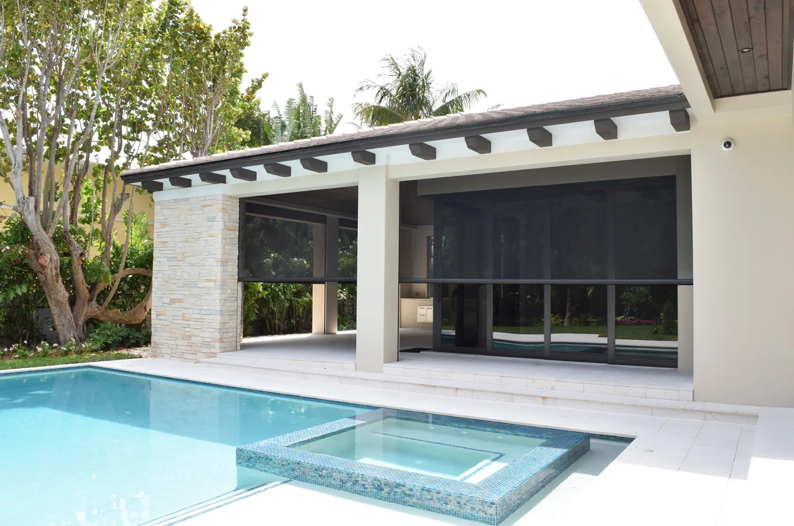 Push a button and control your environment, raising or lowering your screens with ease.