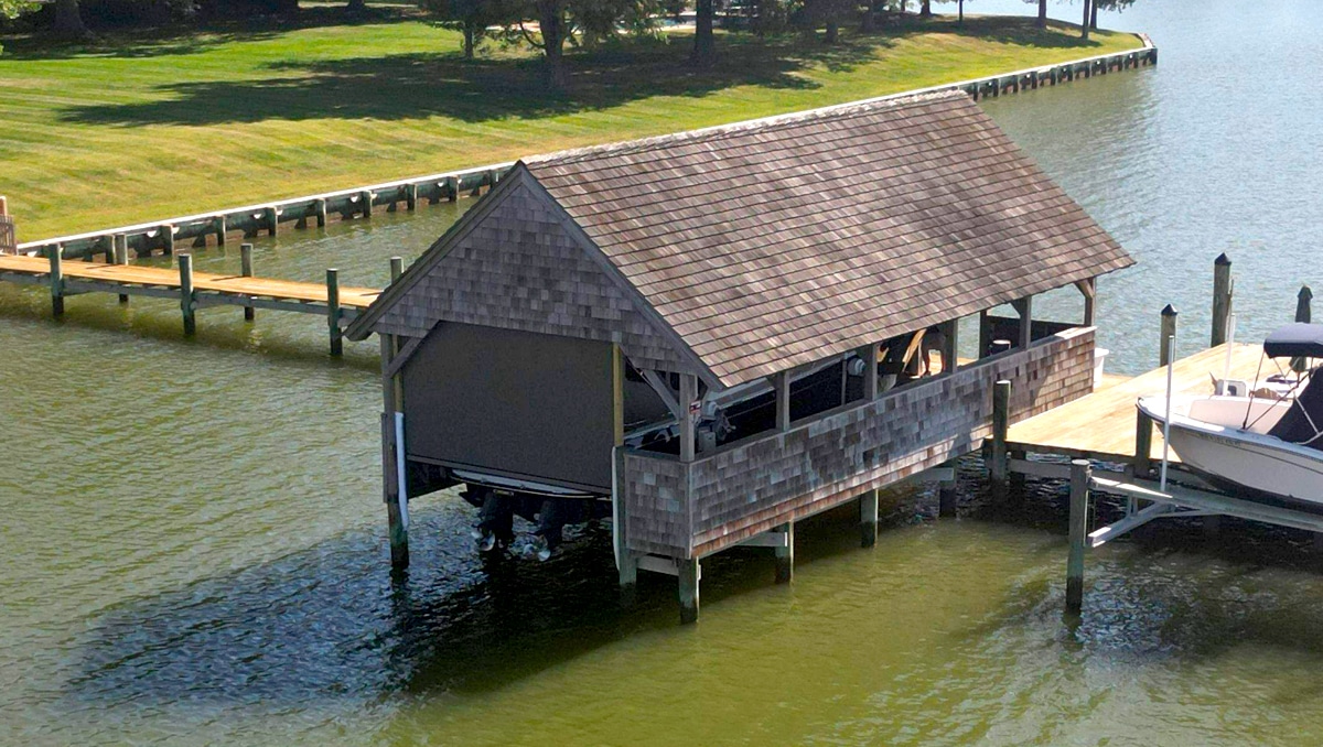 Boathouse Motorized Screen Panel
